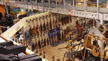 la_pietra_music_store